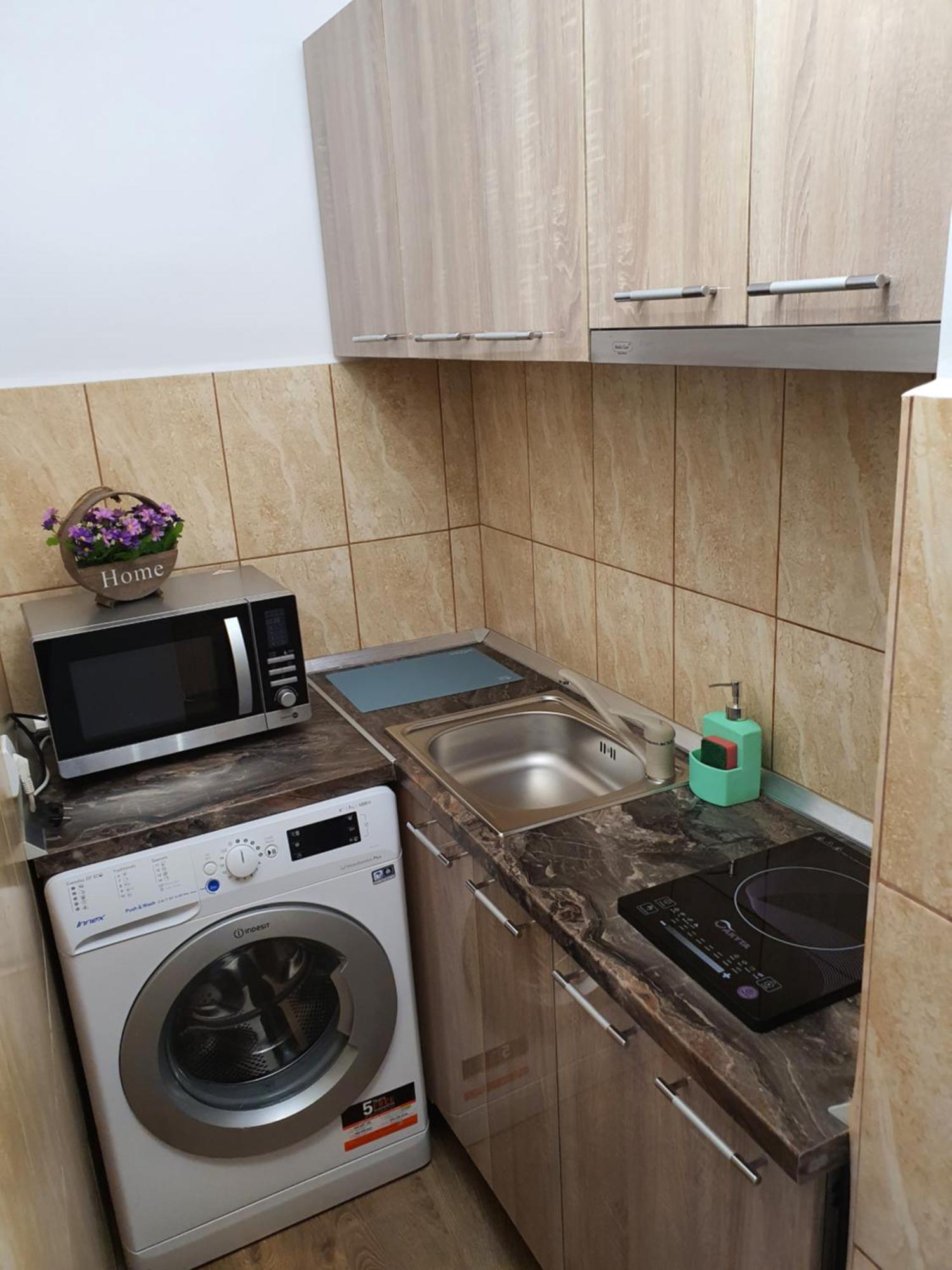 Chic Apartment- Place To Remember Galaţi Esterno foto