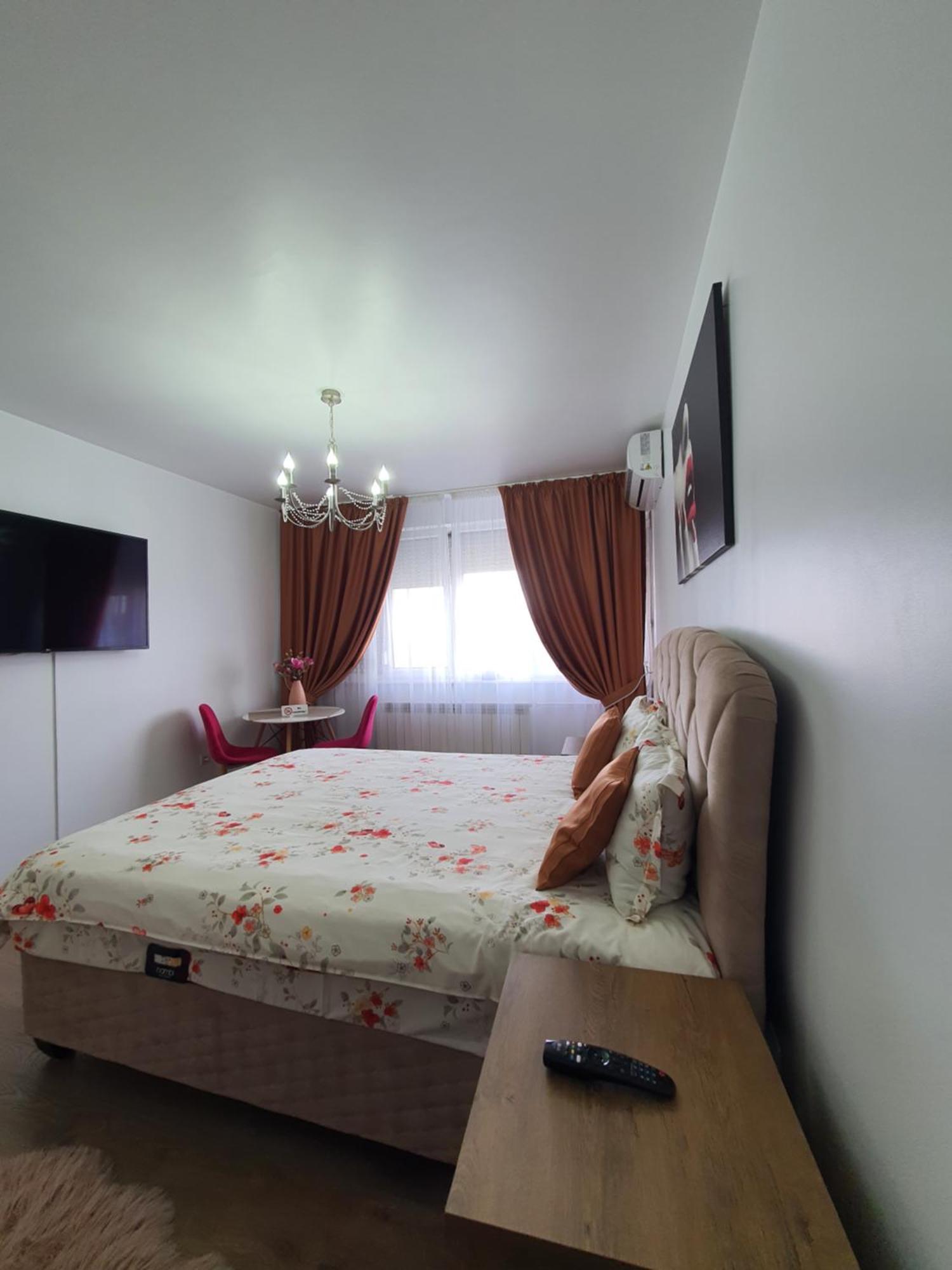 Chic Apartment- Place To Remember Galaţi Esterno foto