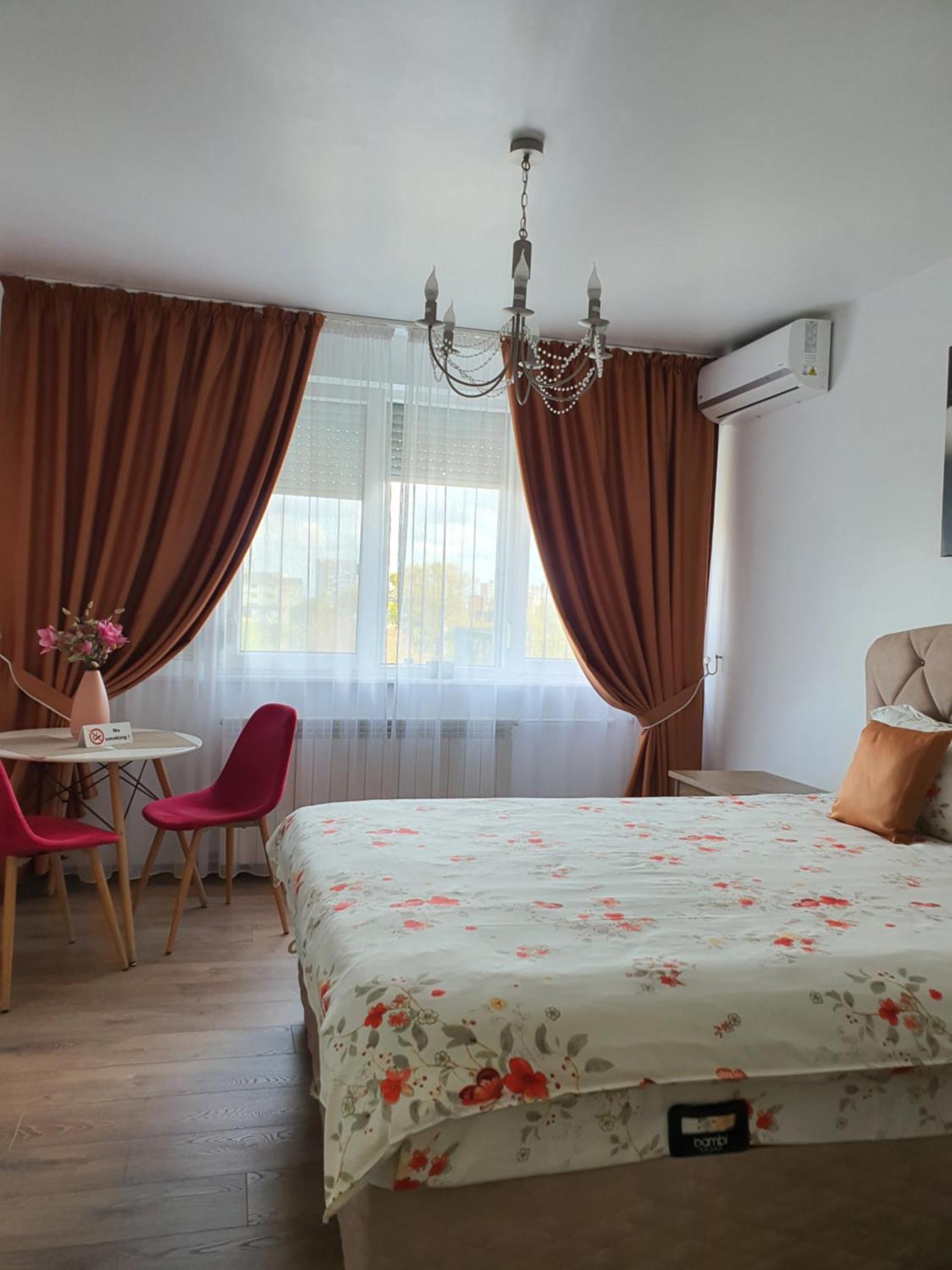 Chic Apartment- Place To Remember Galaţi Esterno foto