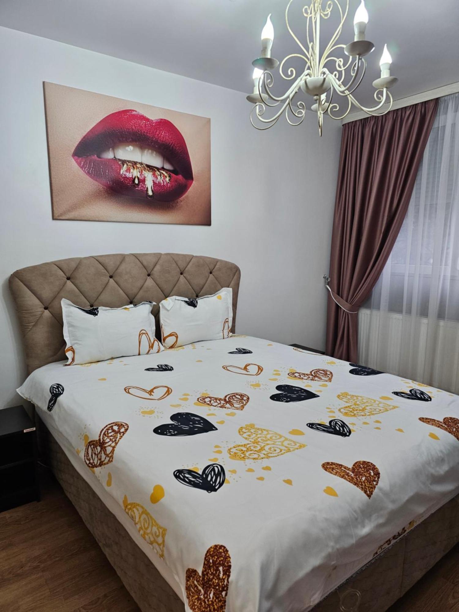 Chic Apartment- Place To Remember Galaţi Esterno foto
